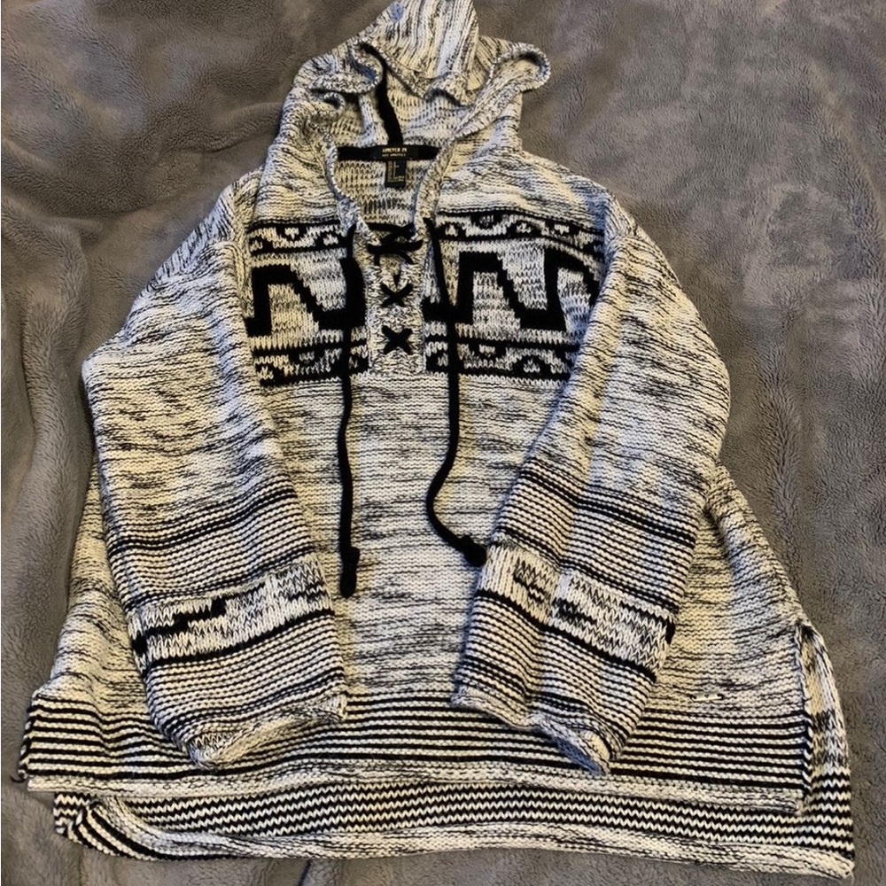 Forever 21 LA Hooded Sweater